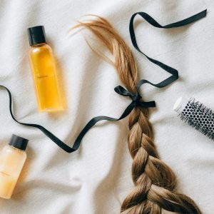 Les produits capillaires en 2026 : tendances, formulation et opportunités pour lancer sa marque
